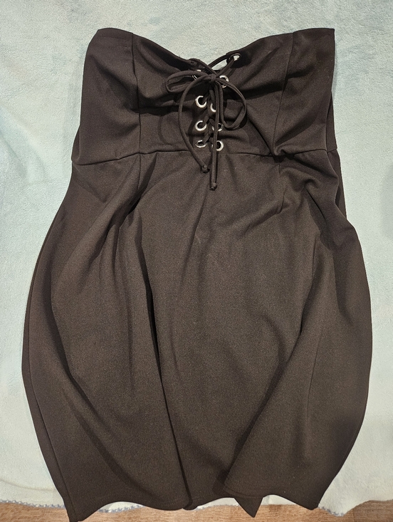 Curvy Sense Dresses & Skirts - NWT Strapless bodycon mini dress with a lace-up front.